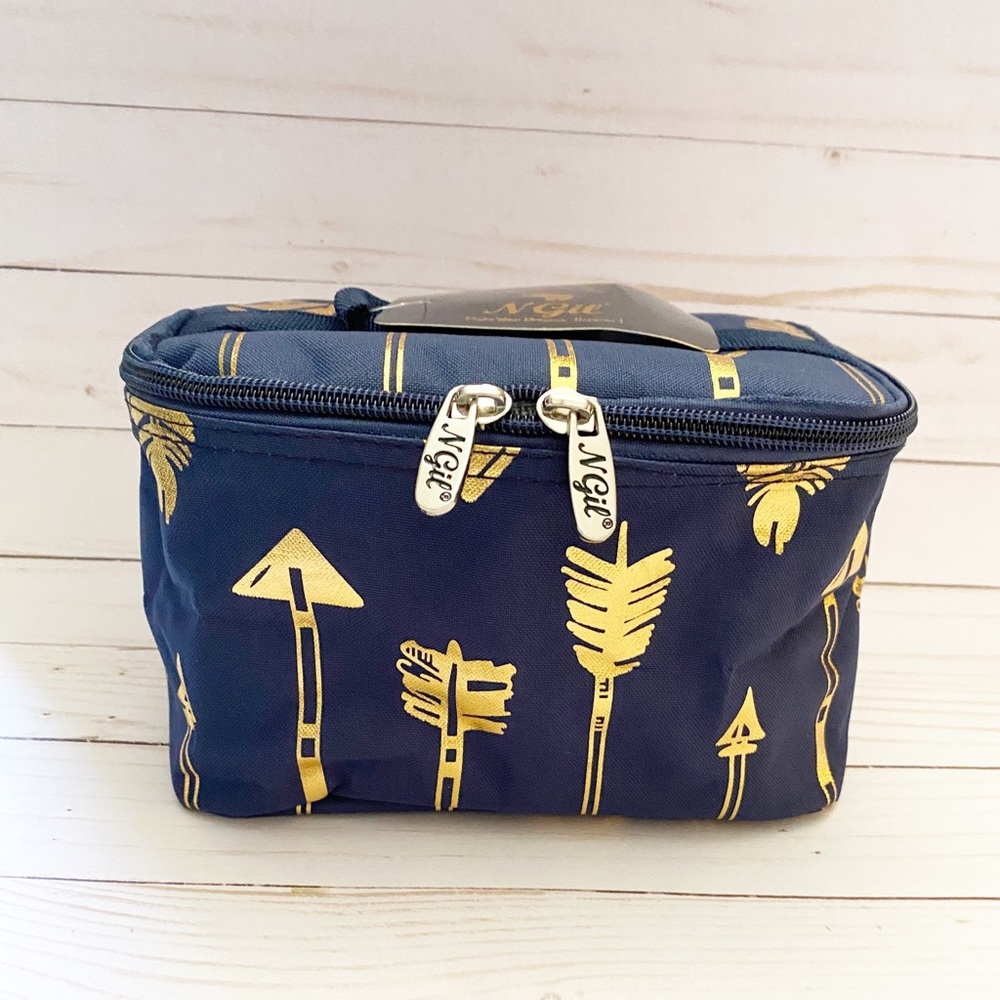 Metallic Gold Straight and Arrow Navy Case
